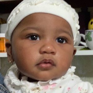 Meet your Posher, Carlos